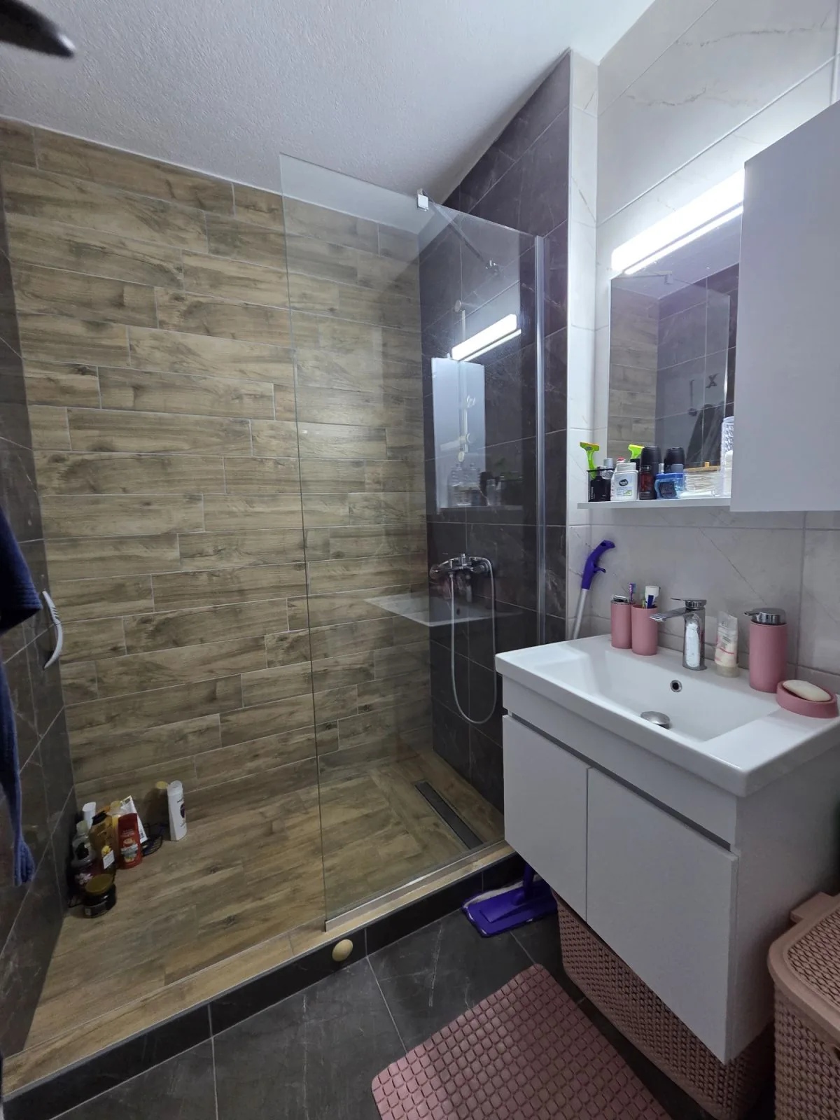 Наместен стан 42 m² - фотографија 6
